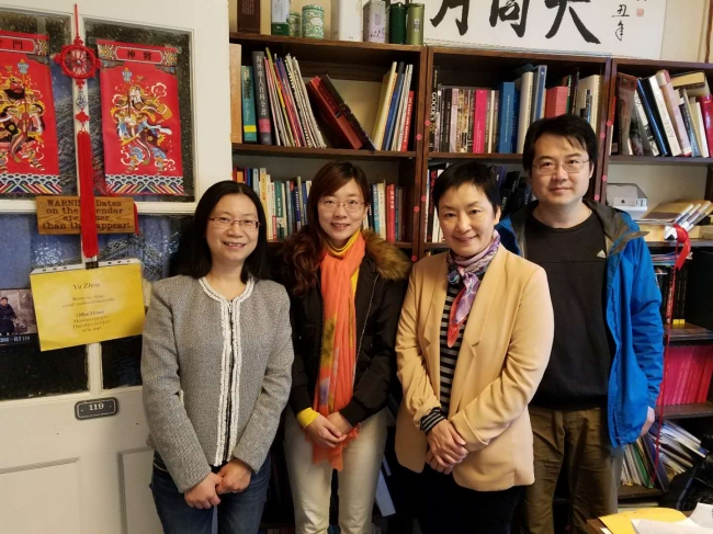我院教师邓泓、张勇、柳欣源与项目合作主要洽谈人周宇老师合影